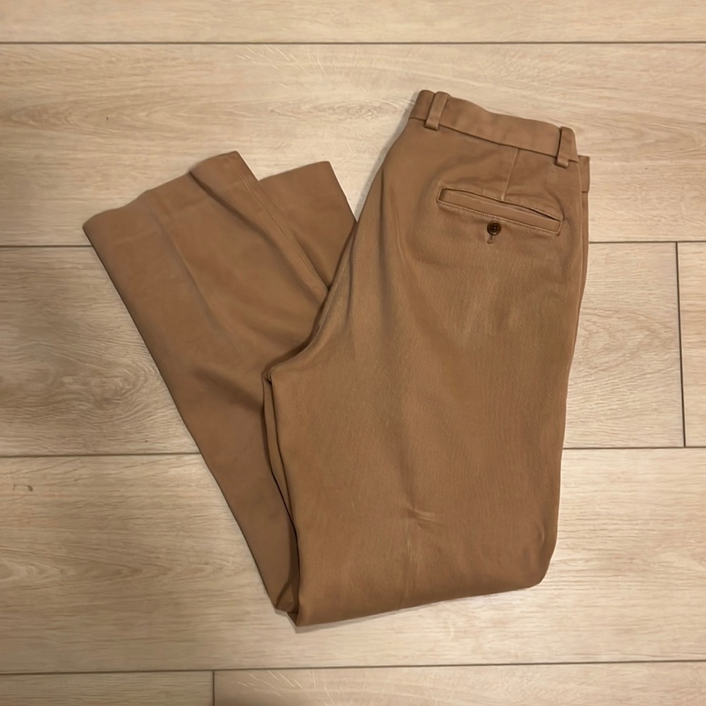 Brooks Brothers Clark Straight-Fit Stretch Advantage Chino Pants